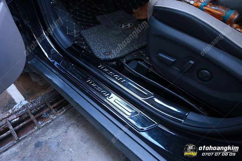 Nẹp bước chân trong Hyundai Tucson